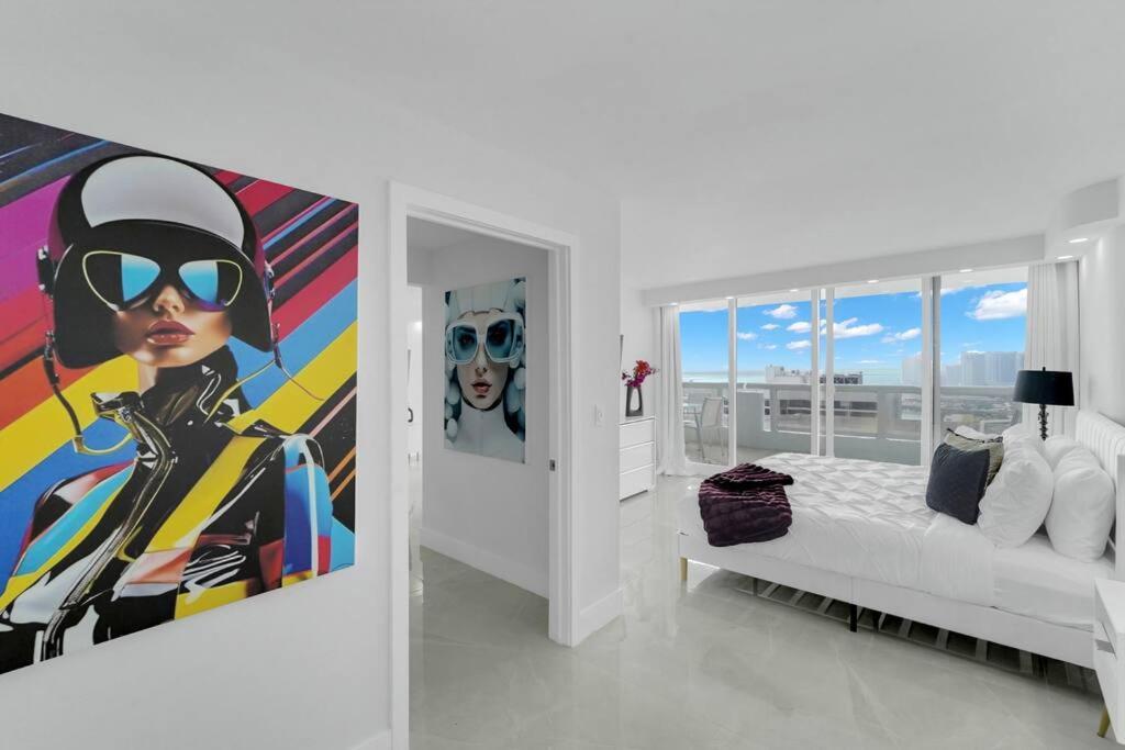 Shades Of Miami Sky Penthouse! Newly Renovated Apartment Exterior photo